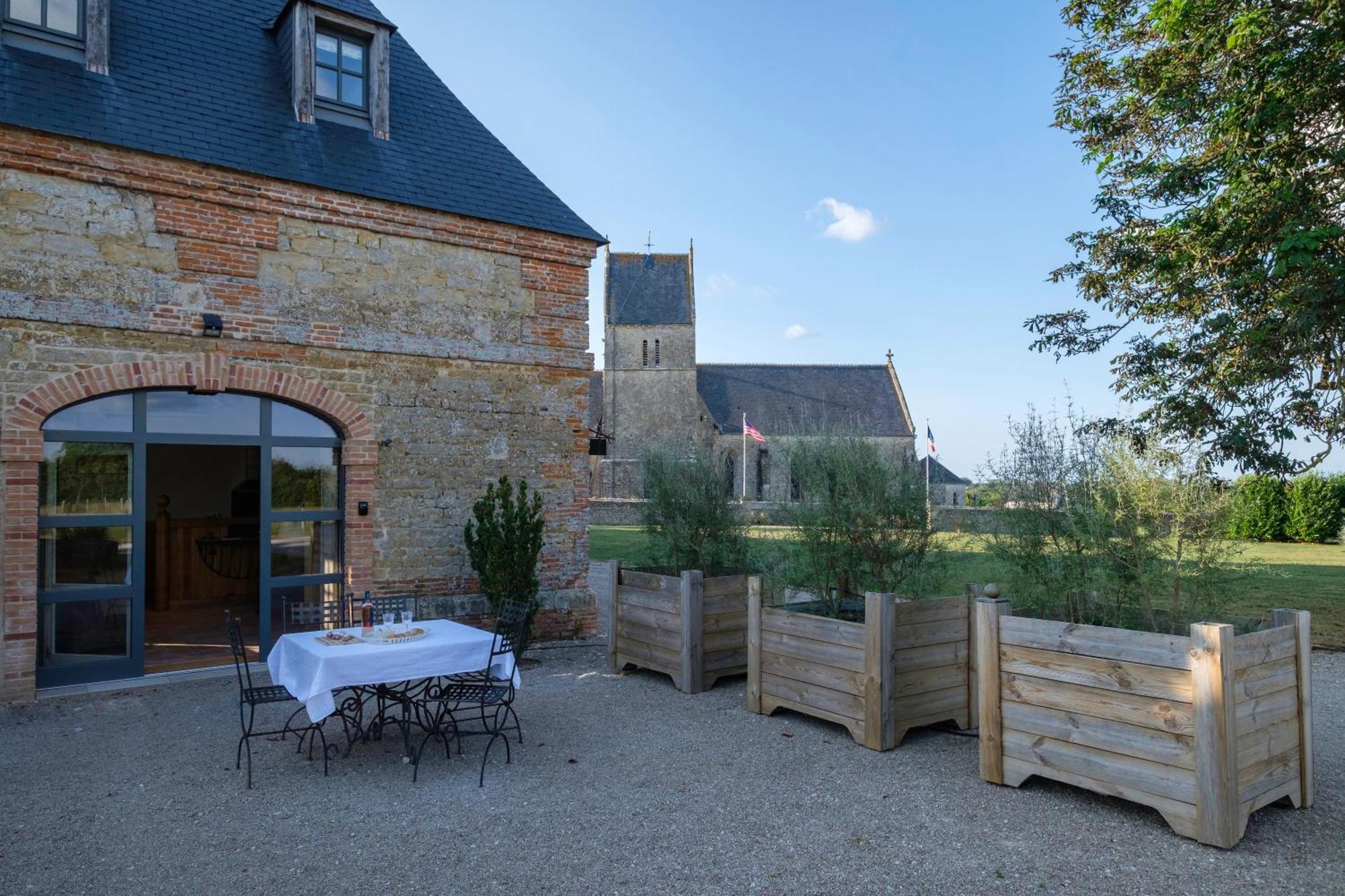 Le Domaine De Ravenoville - Pierres D'Histoire Екстер'єр фото